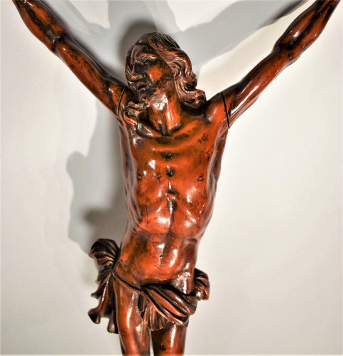 Sculpture Sculpture en Bois - Christ crucifié en buis - Travail vénitien du XVIIe siècle